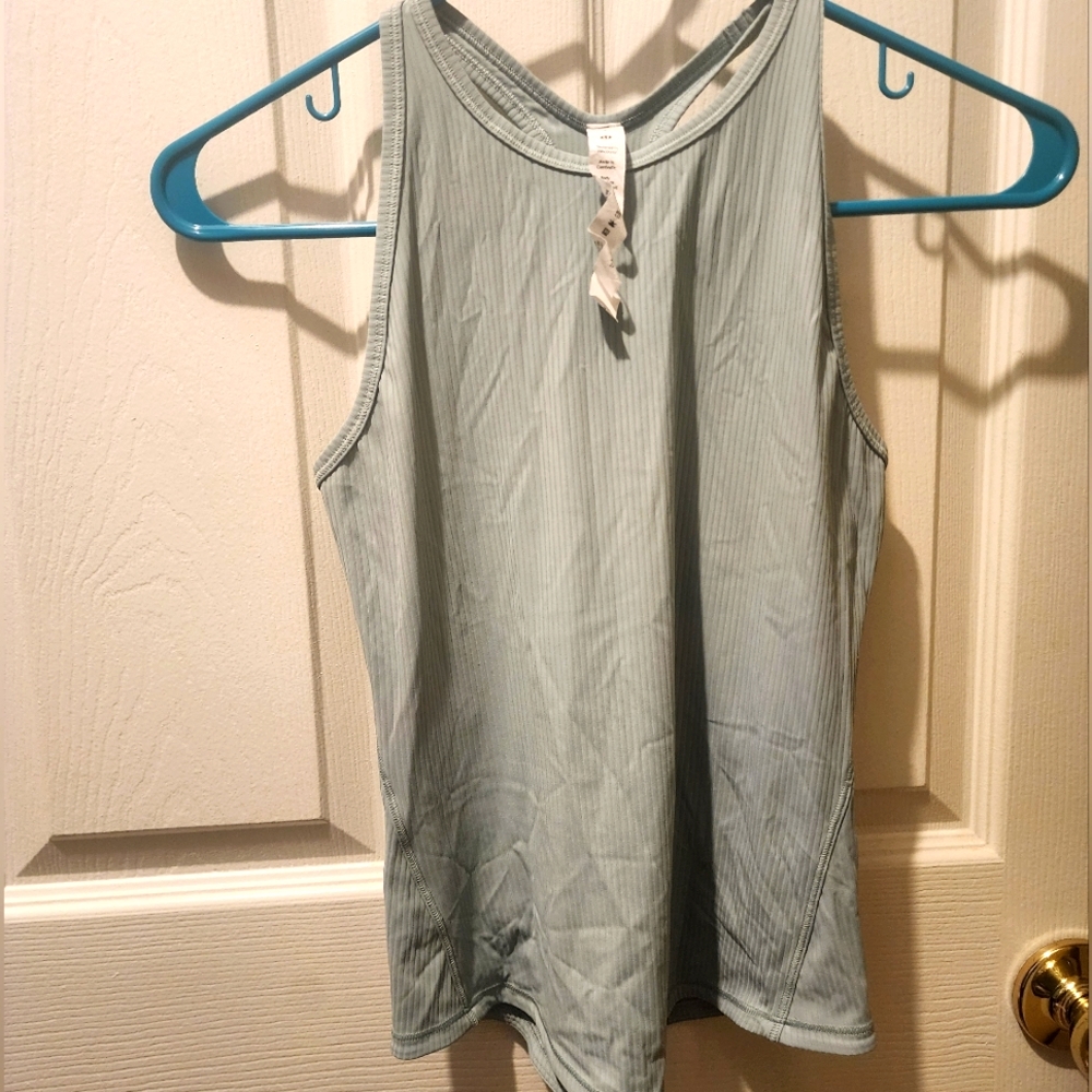 Lululemon light blue gray tank